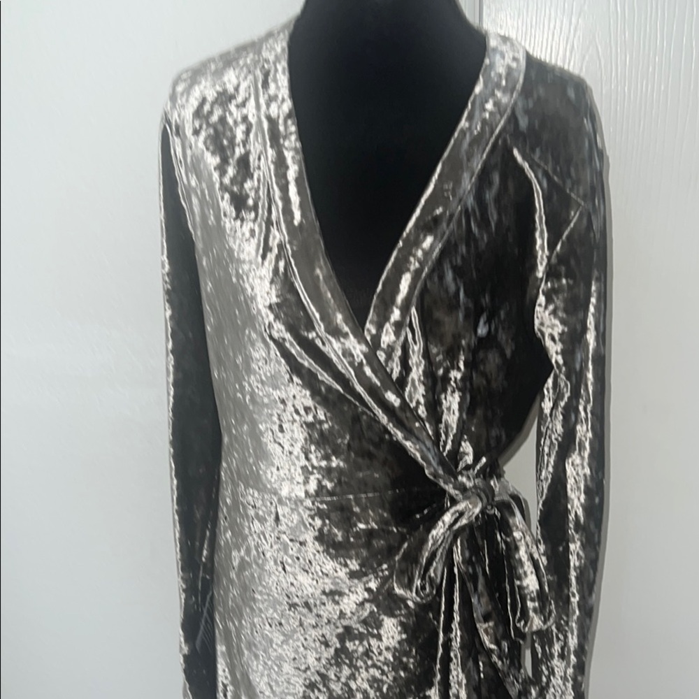BCBGMaxAzria Silver Velvet Wrap Dress. Sz L - Picture 2 of 8